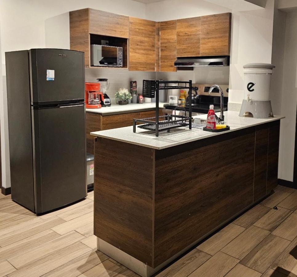 Torre Pamplona 402 -Nuevo Y Comodo- Apartamento Гватемала Экстерьер фото